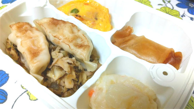 焼き餃子弁当2